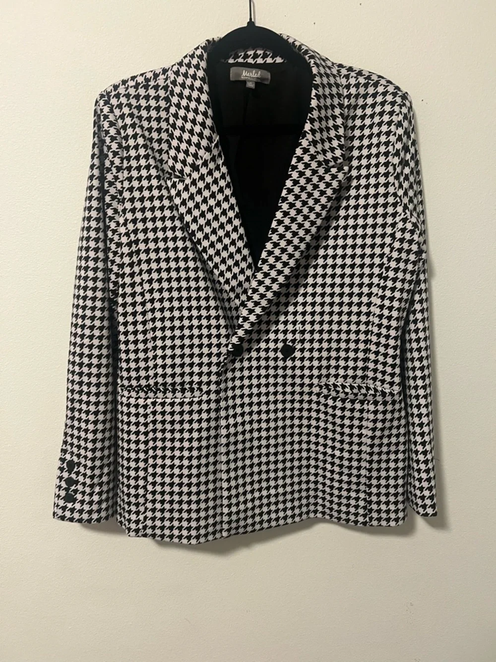 Marled Black & White Houndstooth Jacket - Picture 1 of 3